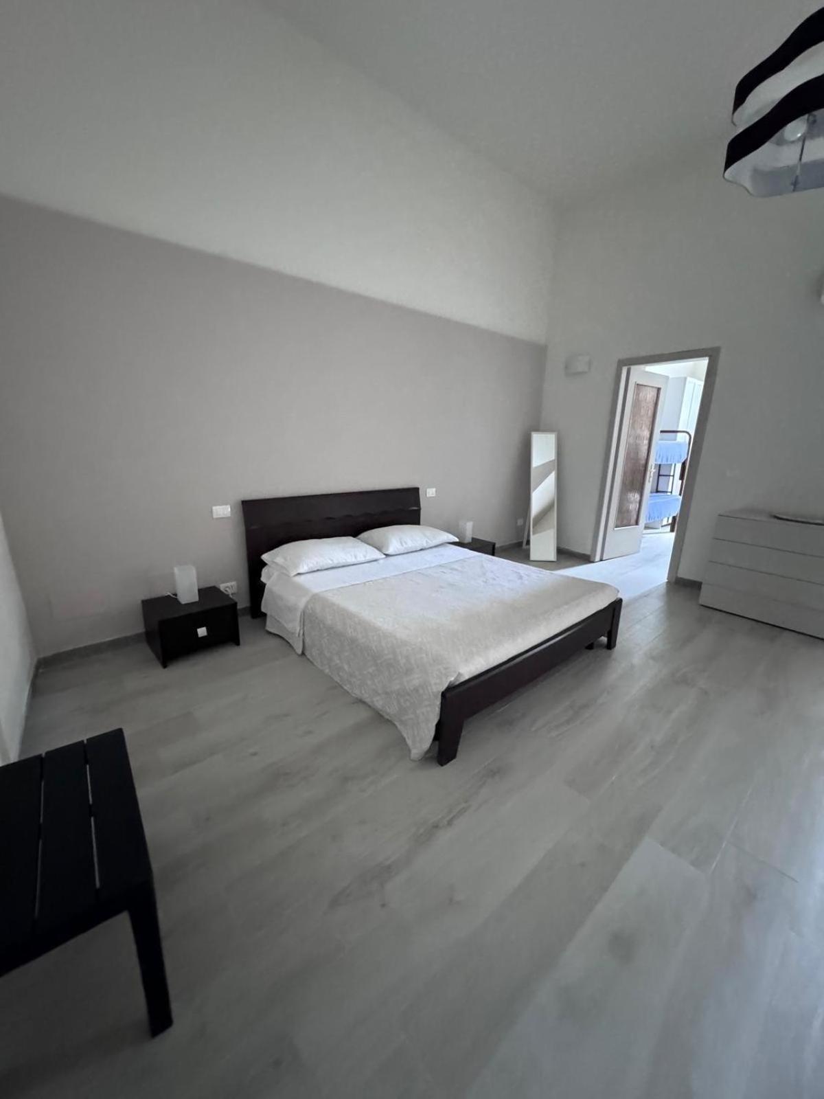 Jonia Apartments Giarre Eksteriør bilde